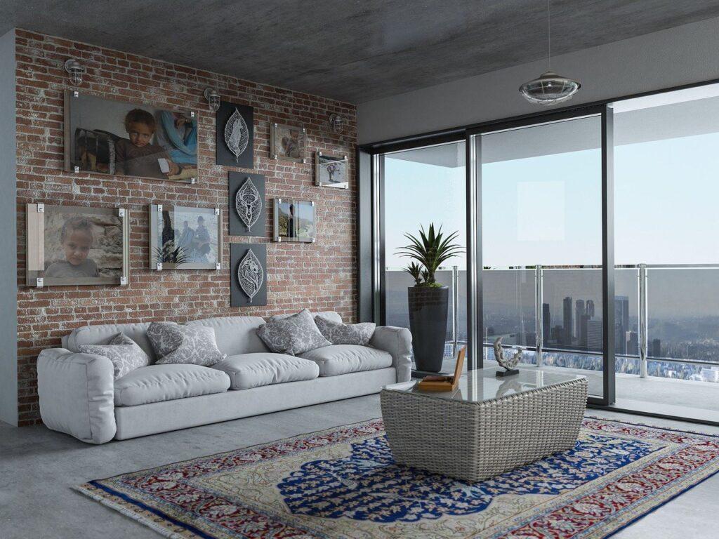 Hogar cálido y confortable con buenas vistas a la ciudad que se encuentra con la ventana abierta